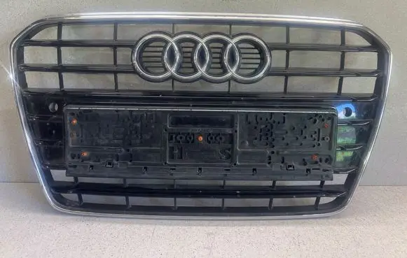 Audi A5 8T 8F Front bumper upper radiator grill 8T0853651G 8T0853651H