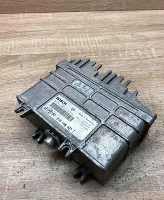Volkswagen Golf III Engine control unit/module ECU 030906027T 0261203613 614