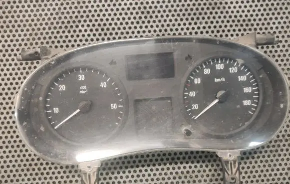 Renault Master II Speedometer (instrument cluster) P8200467956