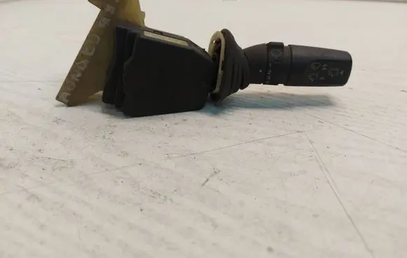 Ford Mondeo MK II Wiper control stalk 97BG17K478FB