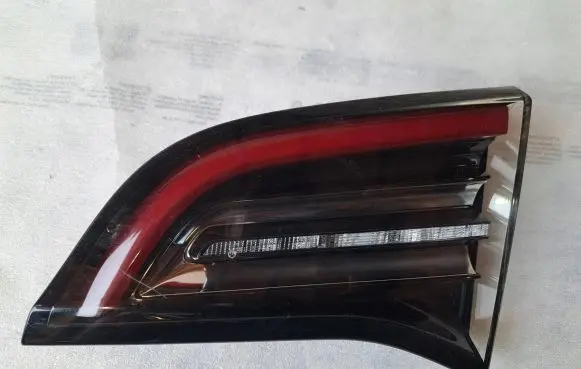 Tesla Model 3 Rear/tail lights