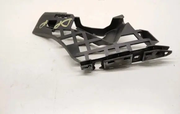Mercedes-Benz A W176 Front bumper mounting bracket A1768850421