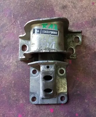 Fiat Ducato Engine mount vacuum valve 1363378080