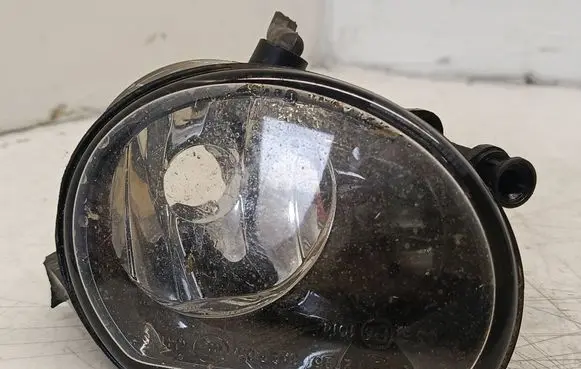 Audi Q7 4L Front fog light 17350901