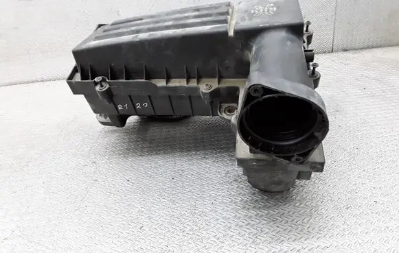 Seat Altea XL Air filter box 4615185974