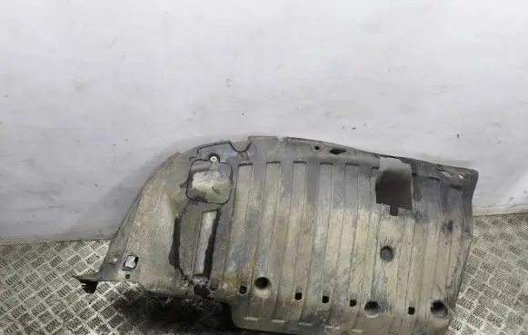 Honda CR-V Fuel tank bottom protection 