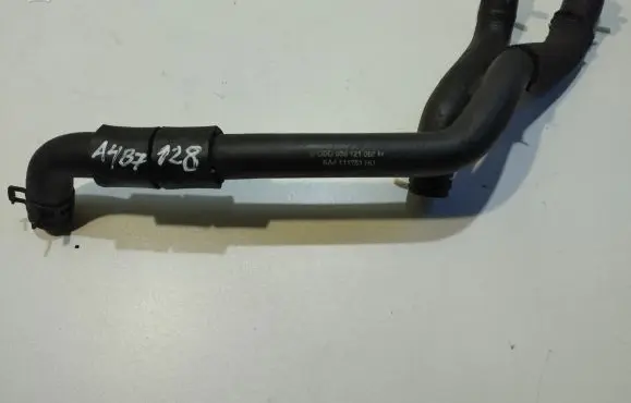 Audi A4 S4 B7 8E 8H Engine coolant pipe/hose 038121086M KA4111751HU