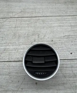Audi A4 S4 B7 8E 8H Dash center air vent grill 8H0820951D