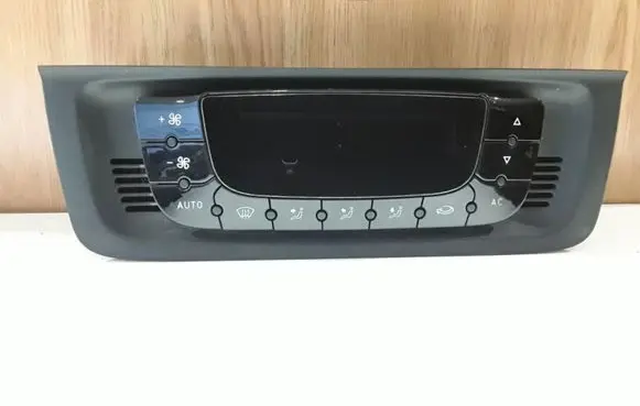 Seat Ibiza IV (6J,6P) Climate control unit 6J0820043A