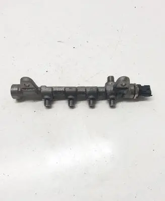 Opel Astra J Fuel main line pipe 55576177 0445214221