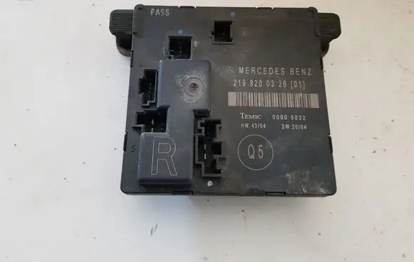 Mercedes-Benz CLS C219 Comfort/convenience module 2198200326