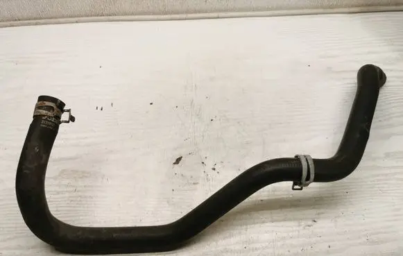 Volvo C30 Engine coolant pipe/hose 31319101