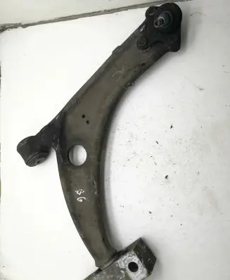 Front lower control arm/wishbone