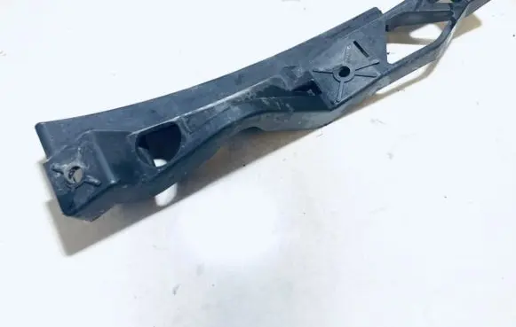 Volkswagen Touran I Front bumper mounting bracket 1t0807889