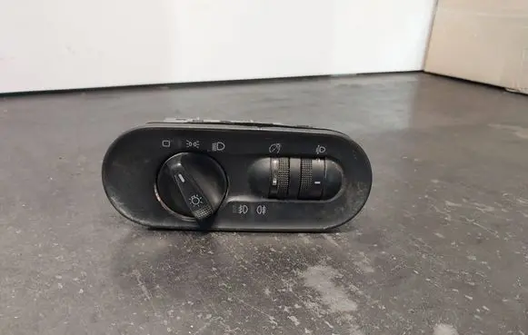 Volkswagen Sharan Light switch 7M1941531M 95VW13K196BCW