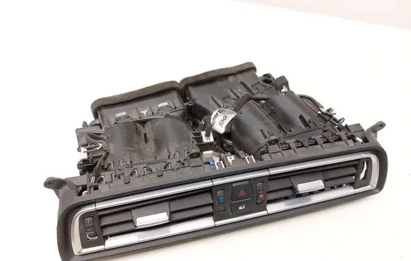 BMW 7 F01 F02 F03 F04 Dash center air vent grill 9115859