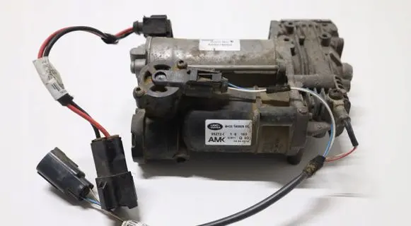Land Rover Discovery 4 - LR4 Air conditioning (A/C) compressor (pump)