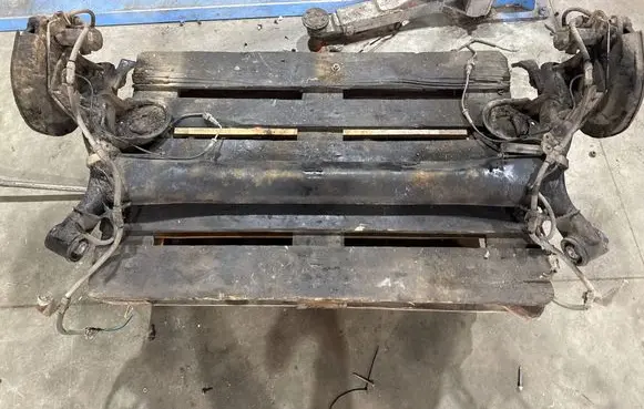 Nissan Qashqai Rear axle beam 555014EA0A