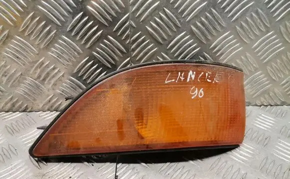 Mitsubishi Lancer Front indicator light 0455702l