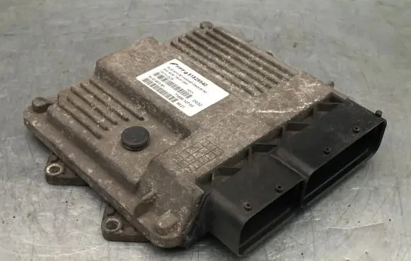 Fiat 500 Engine control unit/module MJD6F3B1 7160012703 51829540