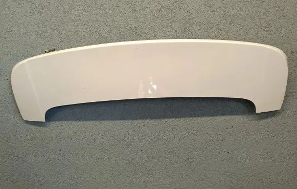 Jeep Grand Cherokee Tailgate/trunk spoiler 1VN50TRMA 40044