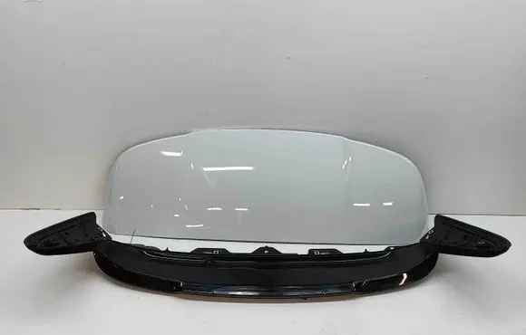 BMW iX1 Tailgate/trunk spoiler 9880780 8494354