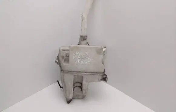 Toyota Corolla Verso E121 Windshield washer fluid reservoir/tank 