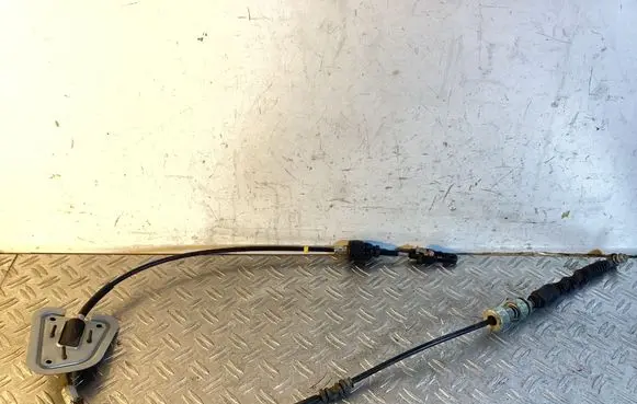 Lexus RX 450H Gear shift cable linkage 