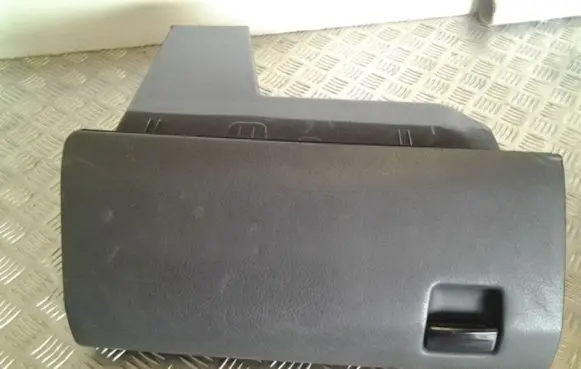 Renault Vel Satis Glove box set 