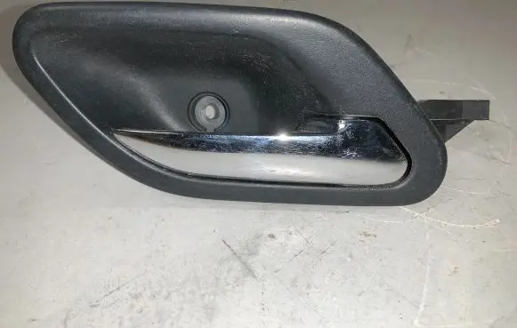 BMW 5 E39 Rear door interior handle 8125514