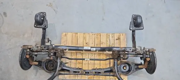 Volkswagen Touran II Rear subframe 1K0505315BM