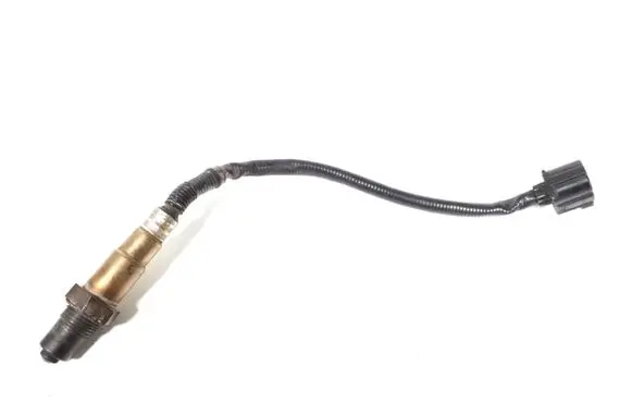 Mercedes-Benz R W251 Lambda probe sensor A0045420718