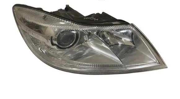 Skoda Octavia Mk2 (1Z) Headlight/headlamp 1Z1941016G 1ZL24705206