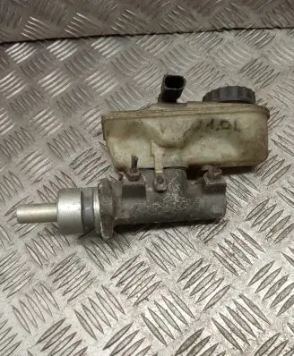Volkswagen Polo III 6N 6N2 6NF Master brake cylinder
