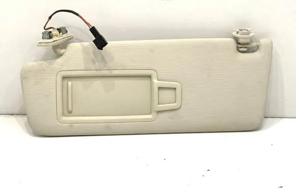 Volkswagen PASSAT B8 Sun visor
