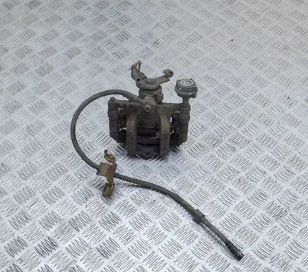 Opel Zafira C Rear brake caliper