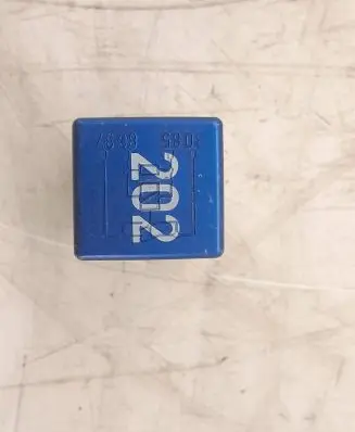 Audi A6 S6 C5 4B Other relay 48989808