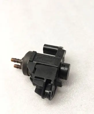 BMW X5 G05 Vacuum valve 8570591 70478502 22T356