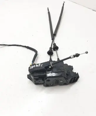 Hyundai Santa Fe Front door lock