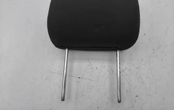 Toyota Corolla Verso AR10 Rear seat headrest 