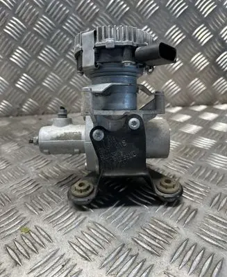 Volkswagen Golf VII Master brake cylinder 5QE614307H 20200303 0132018034