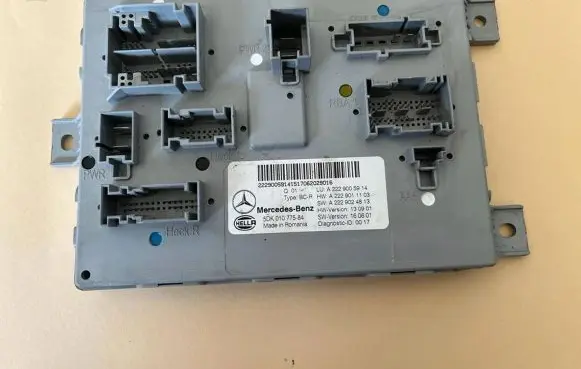 Mercedes-Benz C W205 SAM control unit A2229005914 5DK01077584 A2229011103