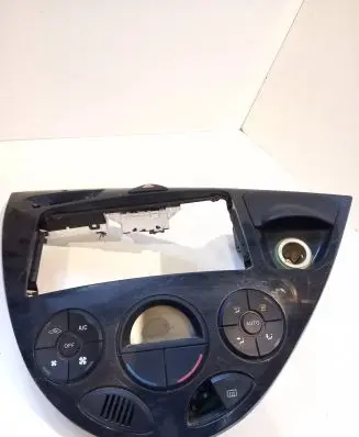 Ford Focus Climate control unit 2S4H18C612BF WYRA02872