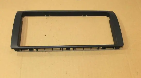 BMW X5 E53 Radio/GPS head unit trim 6908469