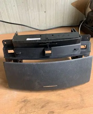 Mercedes-Benz S W221 Other center console (tunnel) element A2216800834 02807