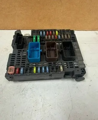 Citroen DS4 BSM Control unit 9810296480 BSMZ0601