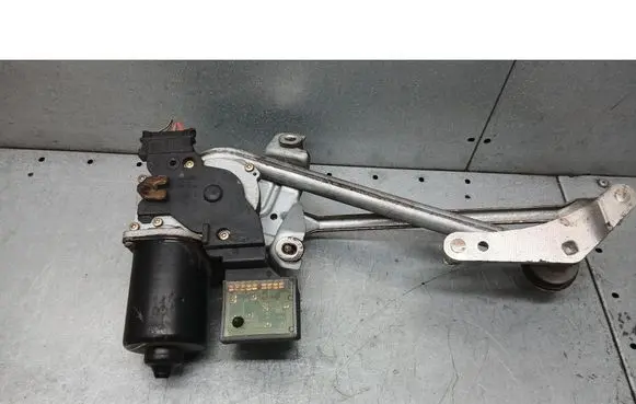 Mercedes-Benz Vaneo W414 Front wiper linkage 
