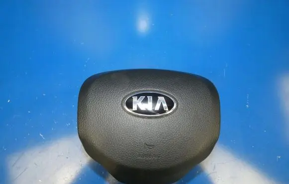 KIA Optima Steering wheel airbag