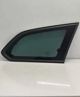 Opel Astra J Rear side window AS3M5236DOT682 43R001595