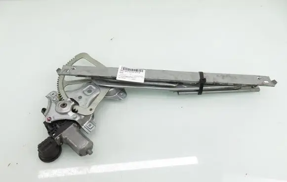 Toyota Yaris Front door window regulator with motor AV2621002331 857100D100